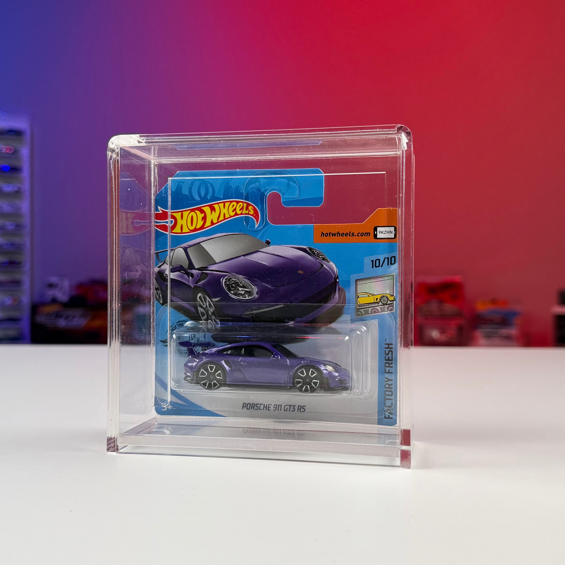 Hochwertiges Acryl Display Case passend für Hot Wheels® Mainline Short Cards